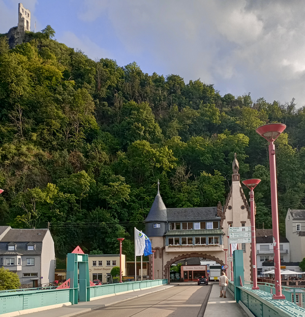 Brückentor nach Trarbach und Grevenburg