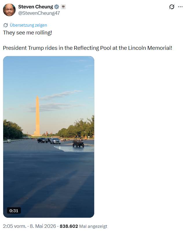 Trump's motorcade in Reflecting Pool